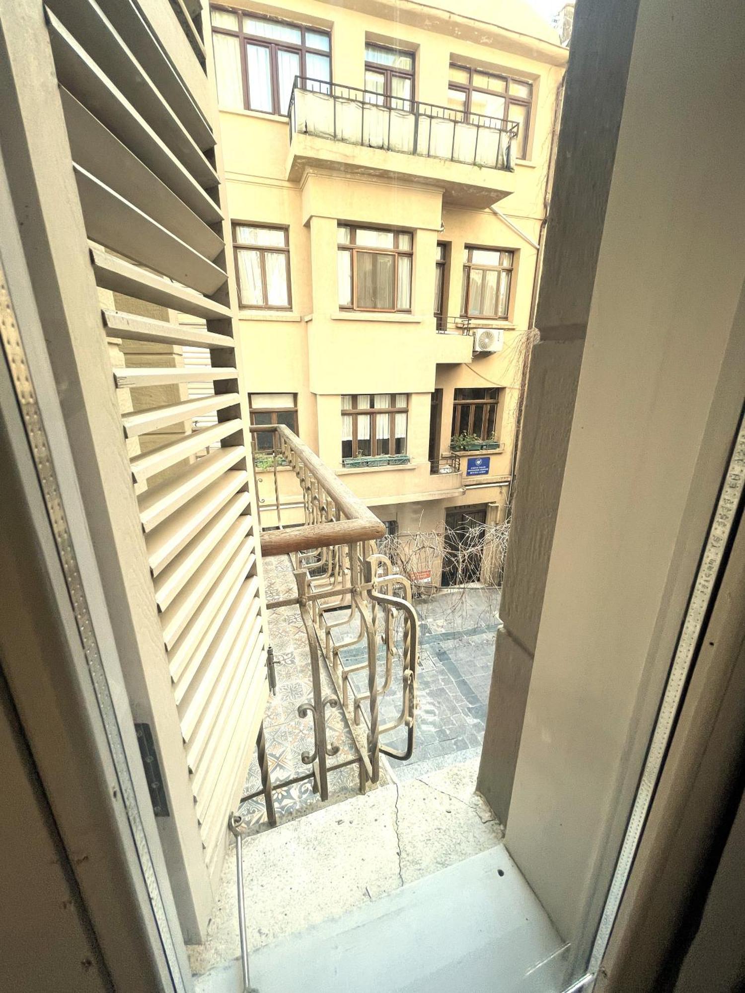 Fuga Hotel Constantinidis Istambul Exterior foto